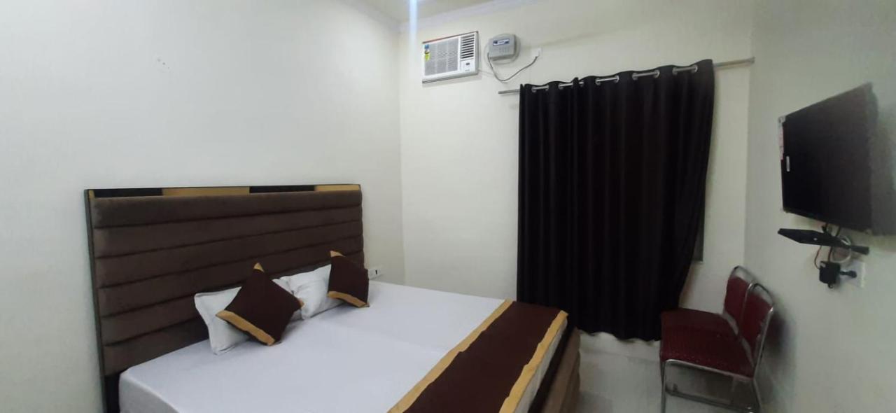 Hotel The Bird Ντεχραντούν Εξωτερικό φωτογραφία